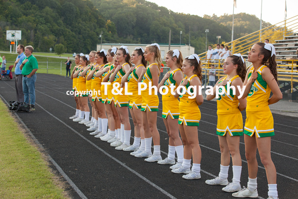 Greenup County Varsity Cheerleaders 08-18-2017